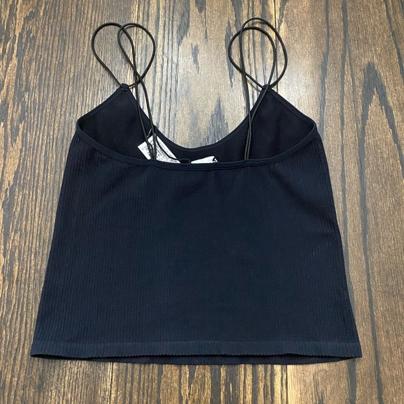 Zara Basic Crop Top or Bralette - Picture 2 of 8